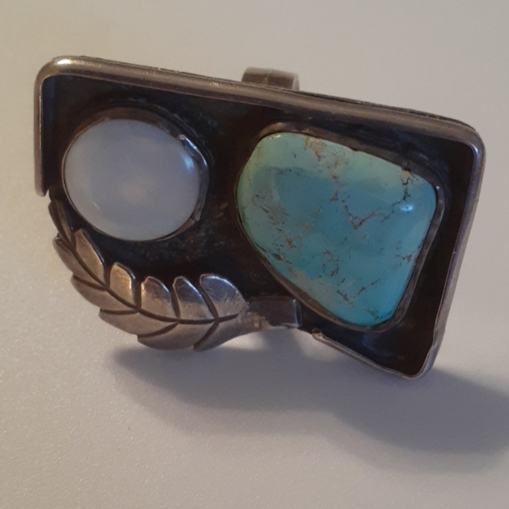 SOLD VTG ๐ Mother of Pearl & Turquoise - Picture 4 of 10